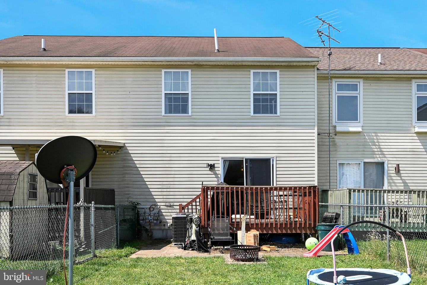 103 Peach Property Photo 29