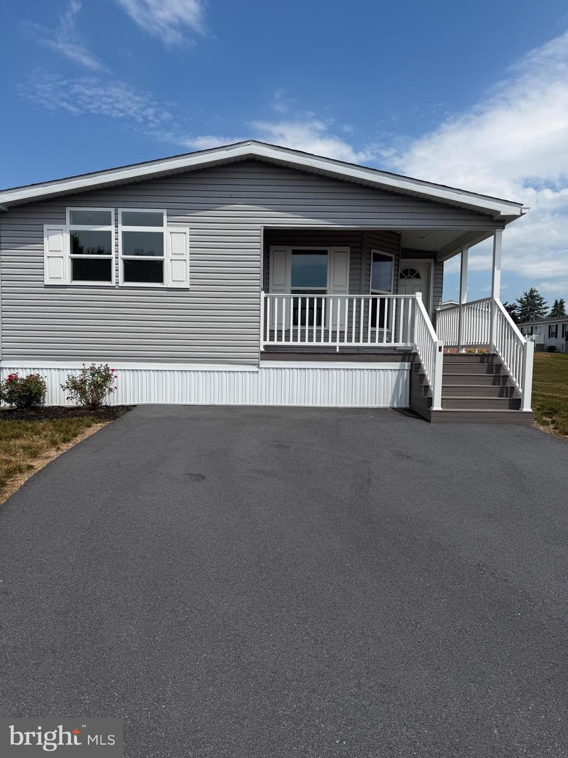 5 Evergreen Property Photo 2