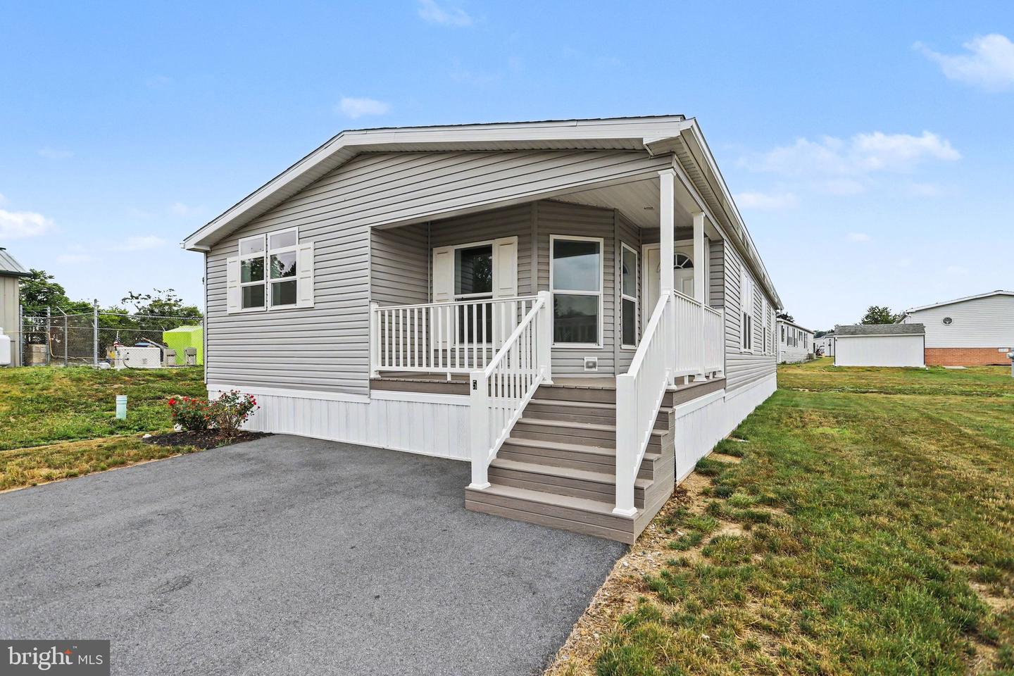 5 Evergreen Property Photo 6