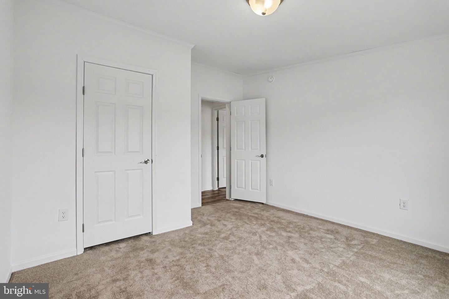 5 Evergreen Property Photo 17