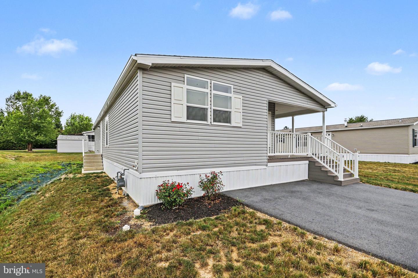5 Evergreen Property Photo 25