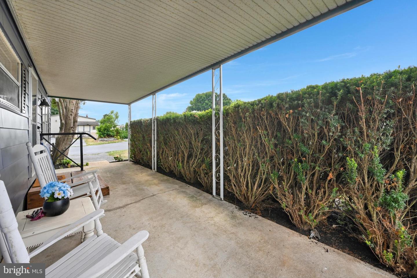 718 Palm City Park Property Photo 7