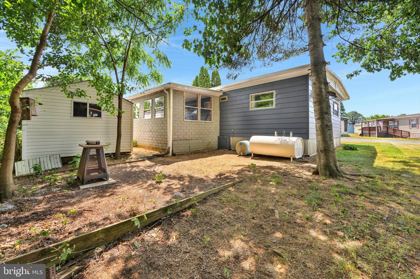 718 Palm City Park Property Photo 20