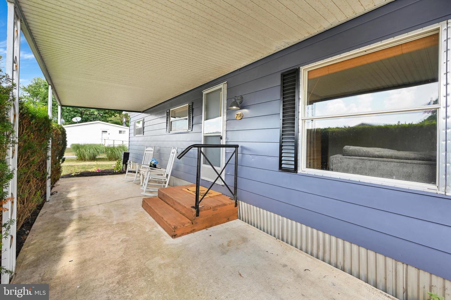 718 Palm City Park Property Photo 21