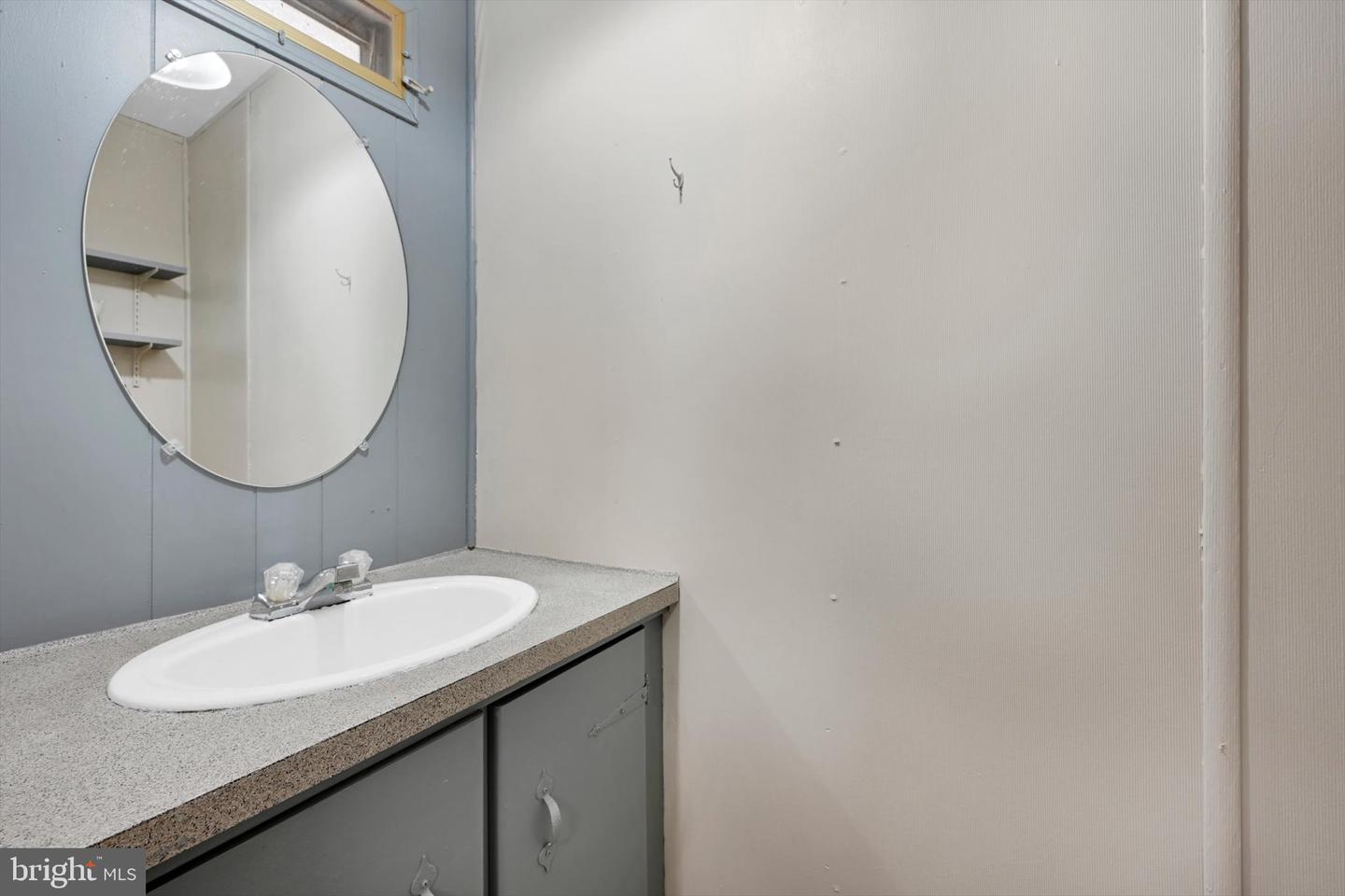 718 Palm City Park Property Photo 35