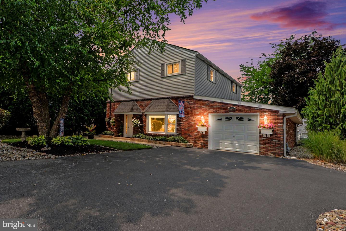 509 Park Ave Property Photo 1