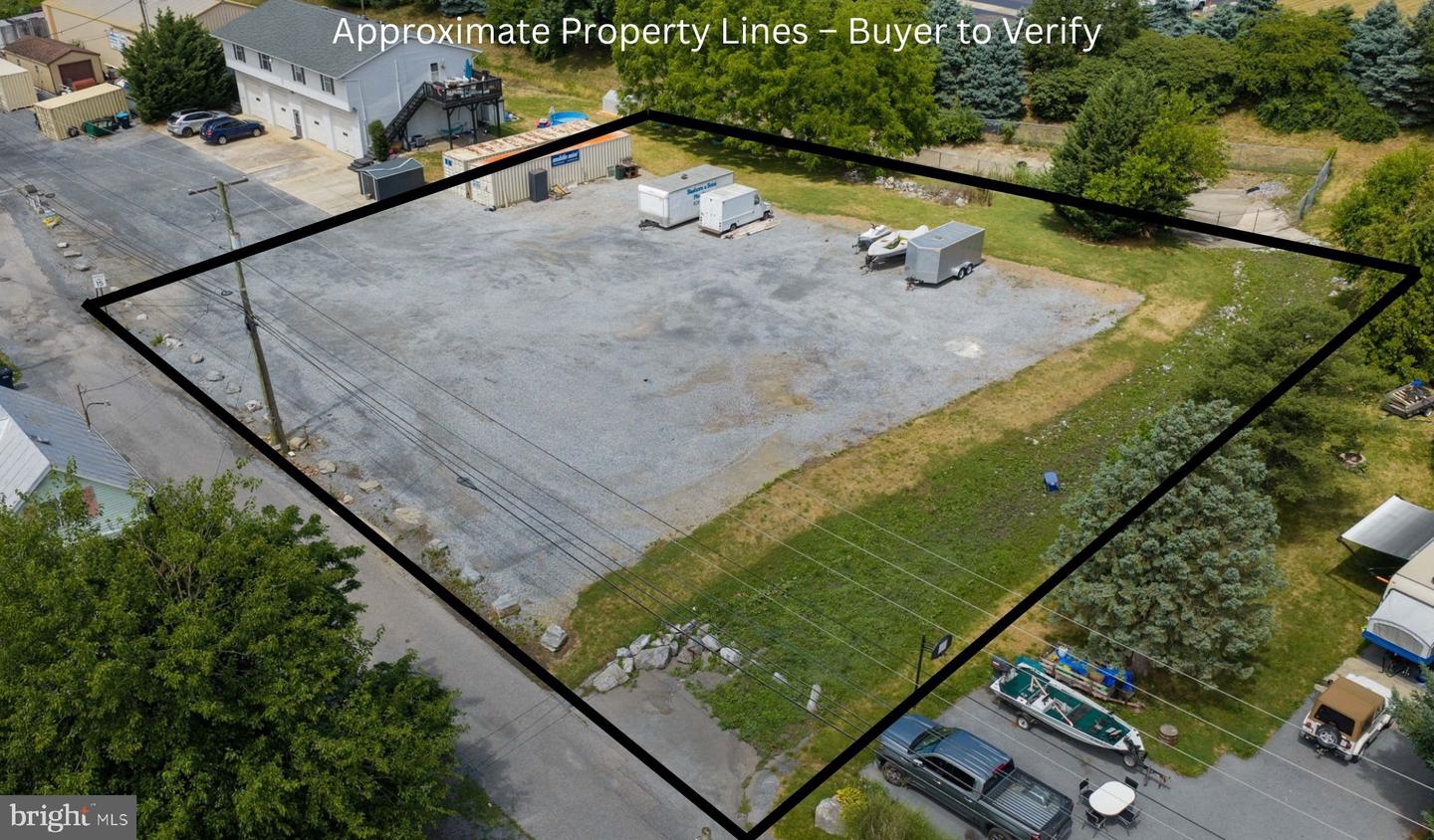 W North Ave Property Photo 23