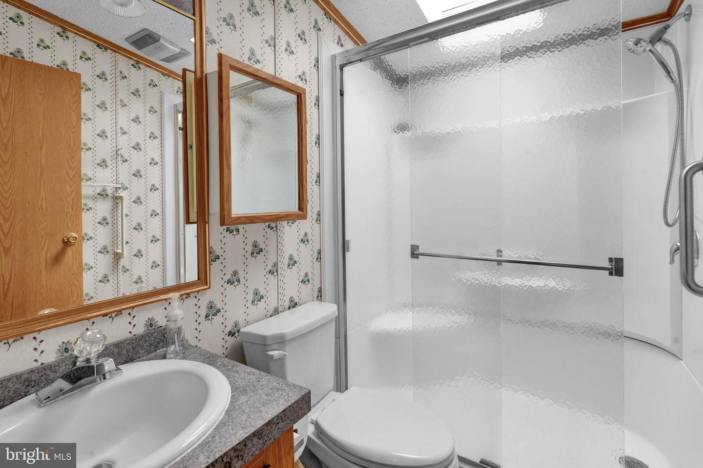 1300 E Kercher Ave #77 Property Photo 15