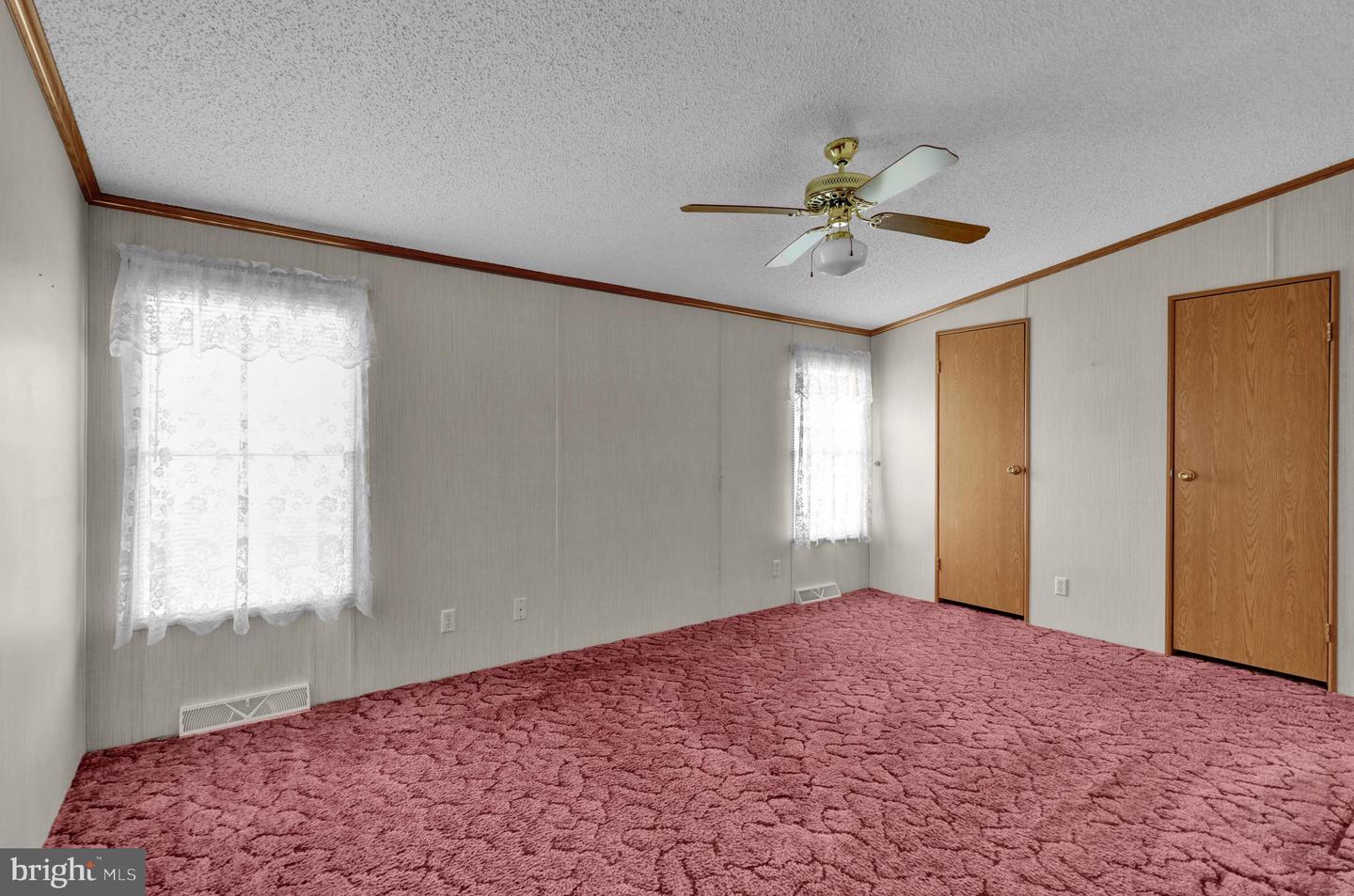 1300 E Kercher Ave #77 Property Photo 19