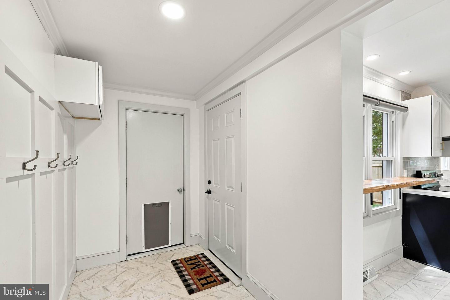 405 S Green St Property Photo 25