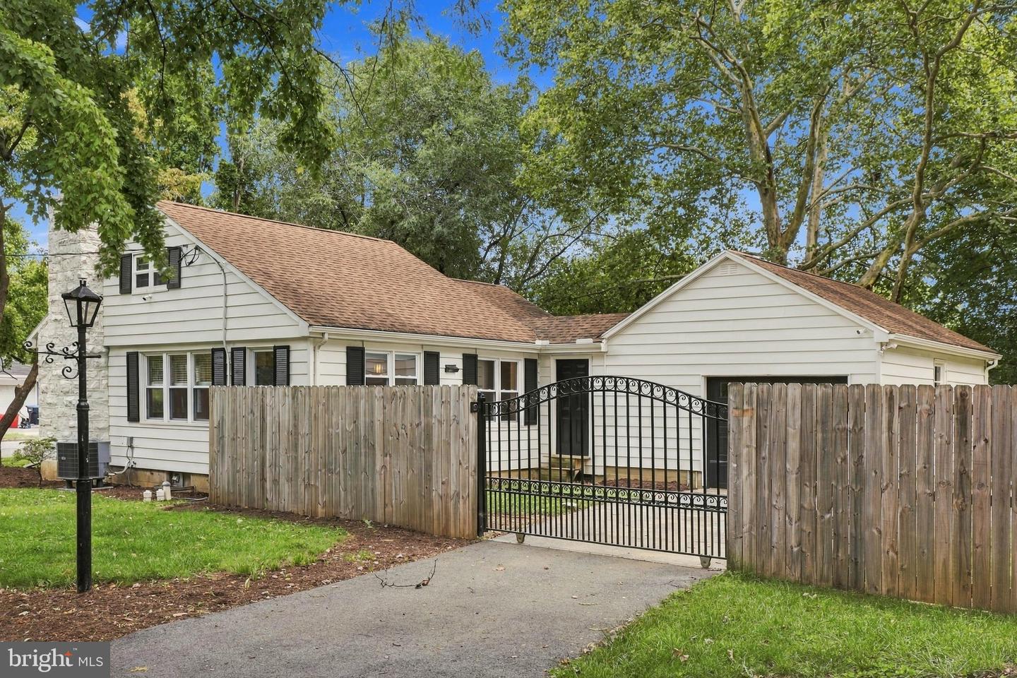 405 S Green St Property Photo 53