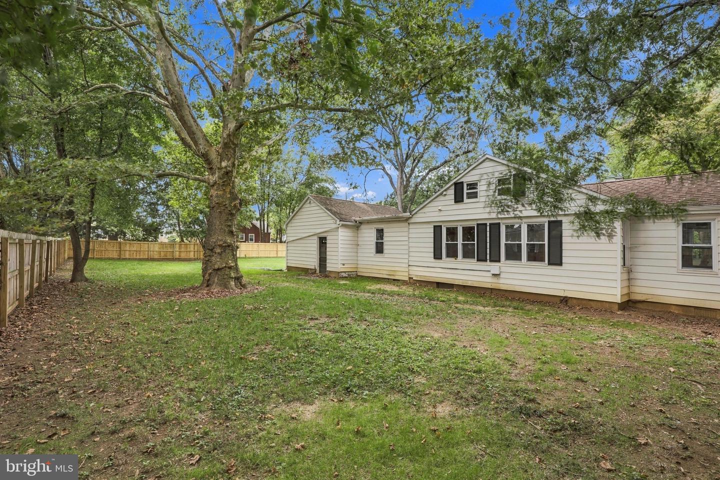 405 S Green St Property Photo 58
