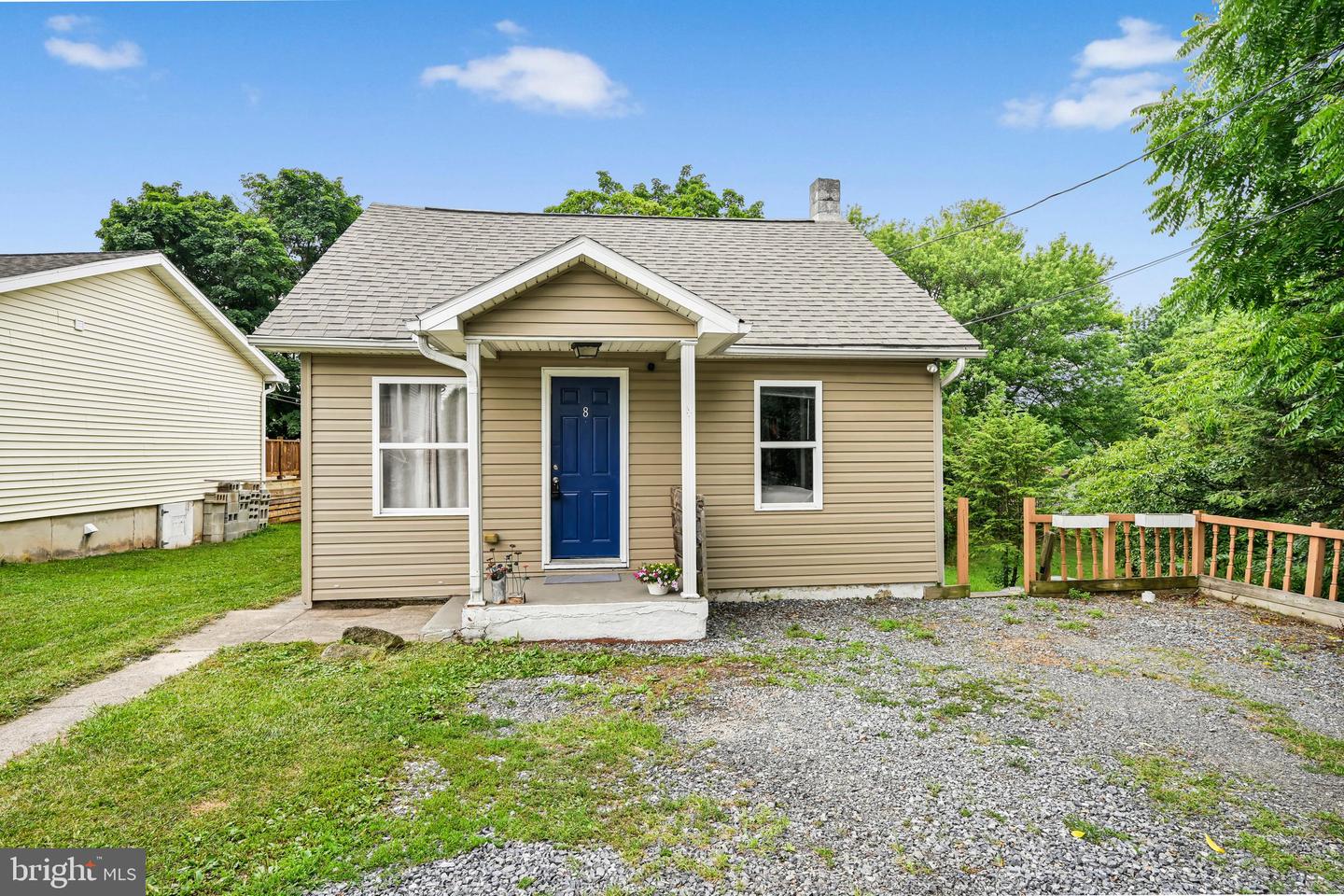 8 Dewey Property Photo 1