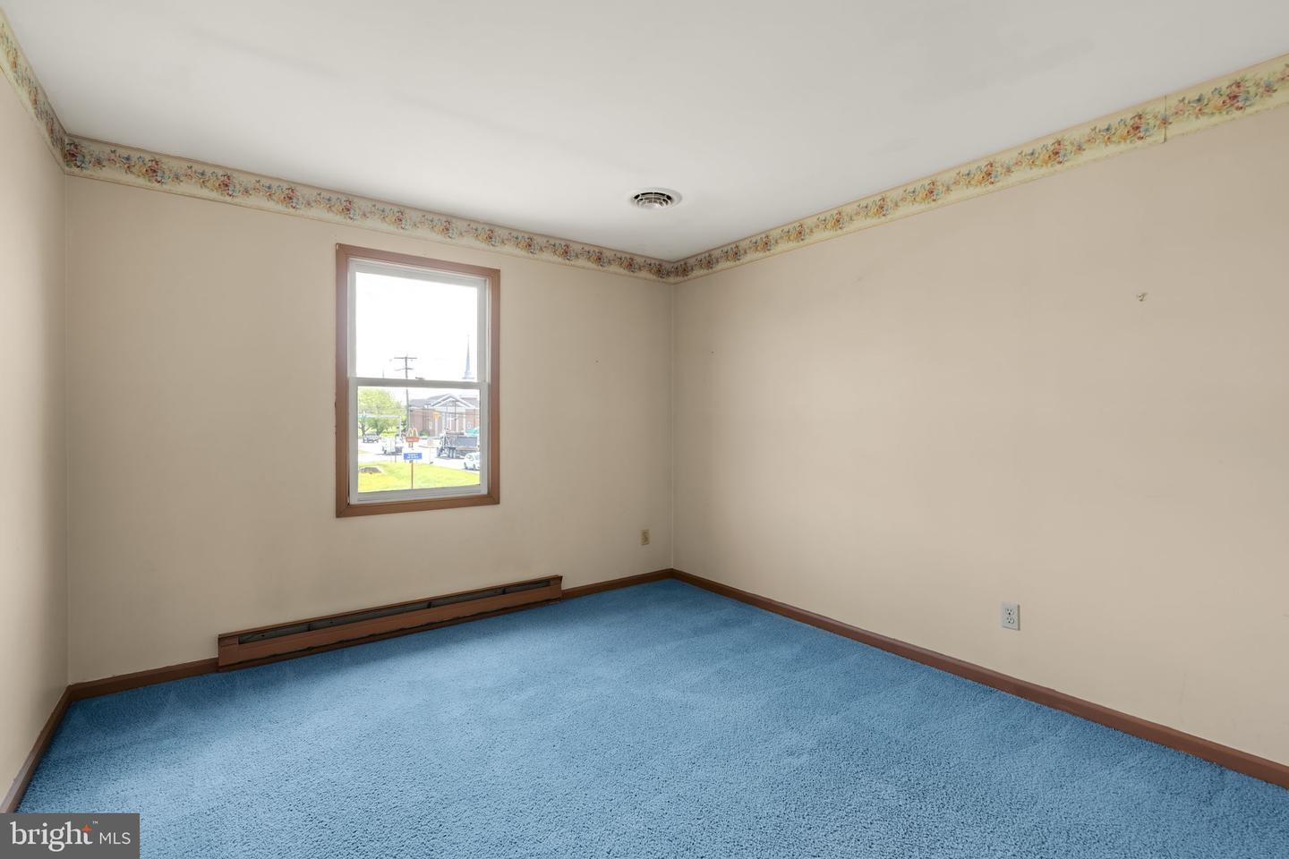 221 W Hamilton Ave Property Photo 27