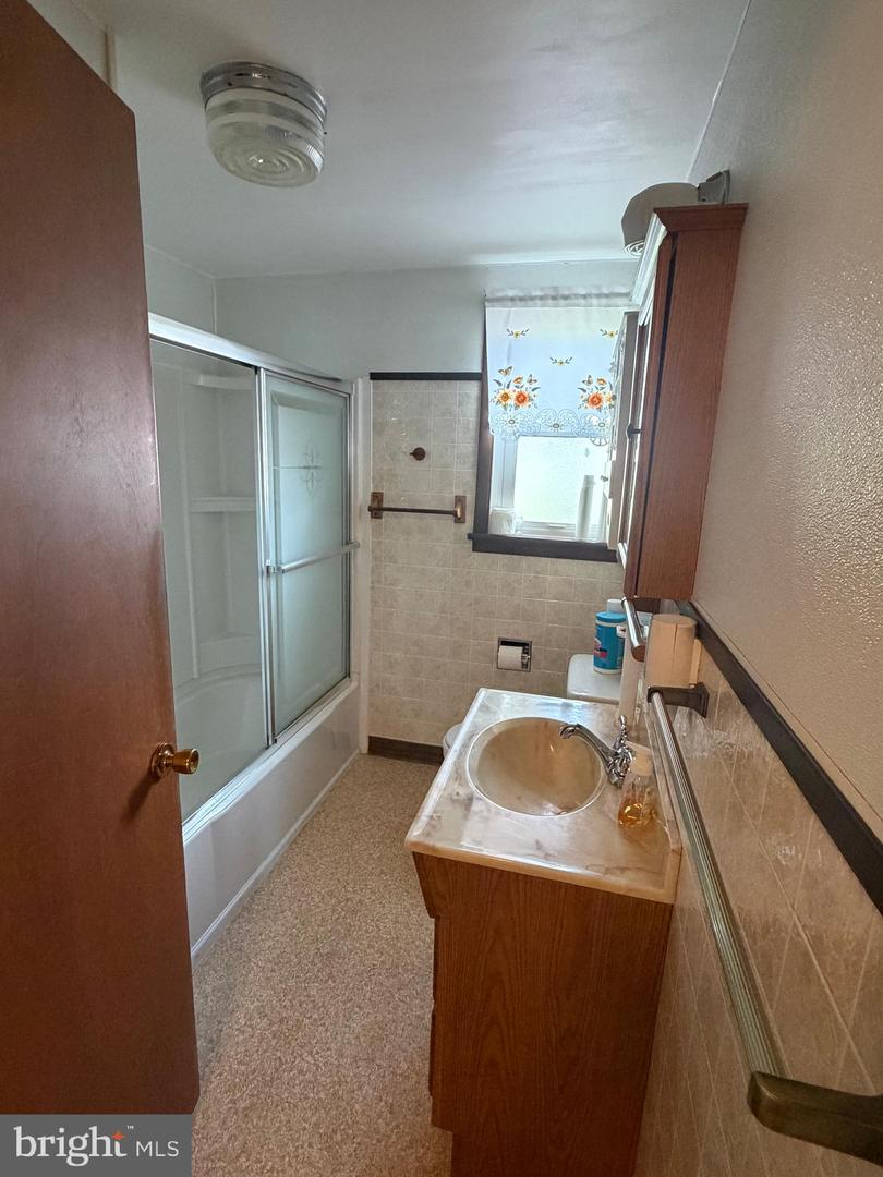 204 S Sheridan Rd Property Photo 17