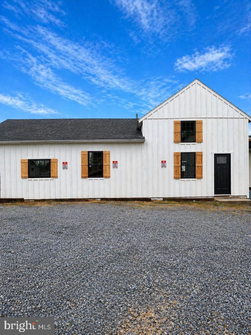 21 Rear E Maple Property Photo 1