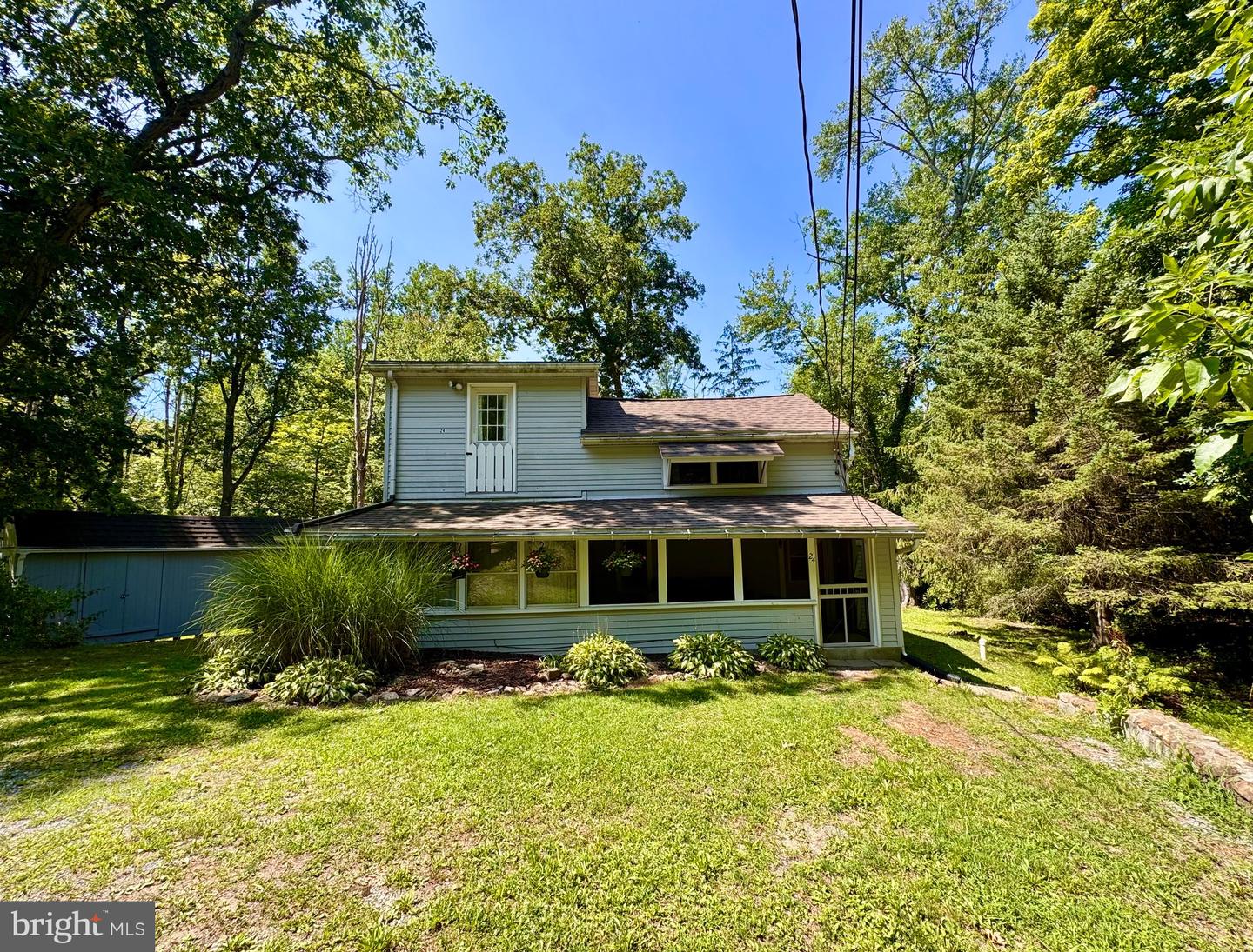 24 Aster Ln Property Photo 2