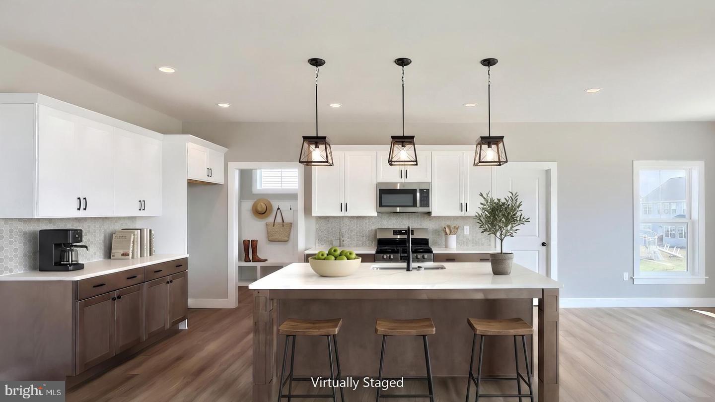 600 Sunset Blvd Property Photo 4