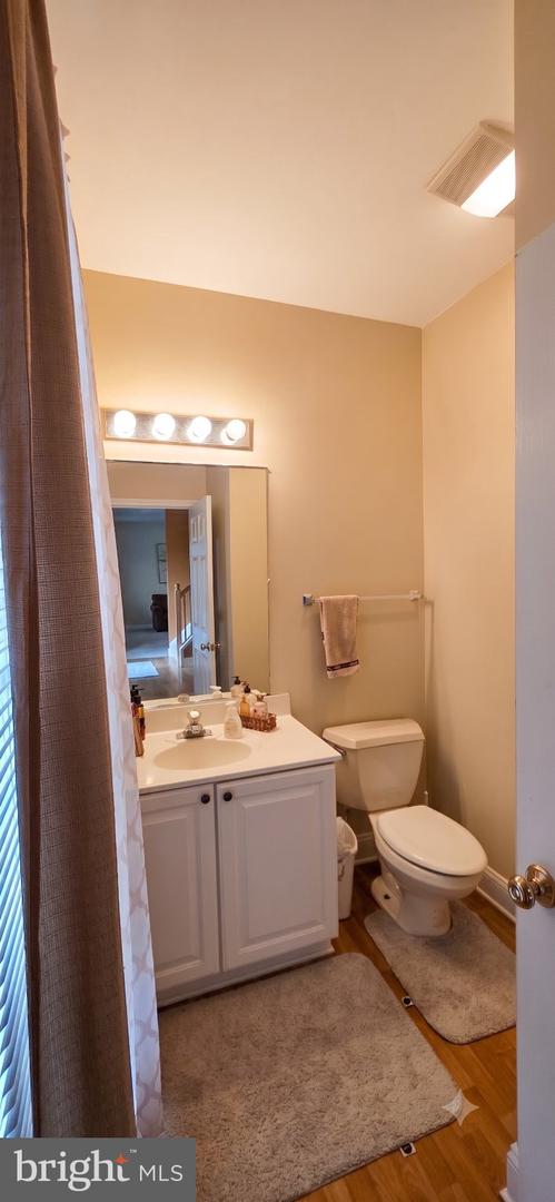 305 Catherine Ct Property Photo 6