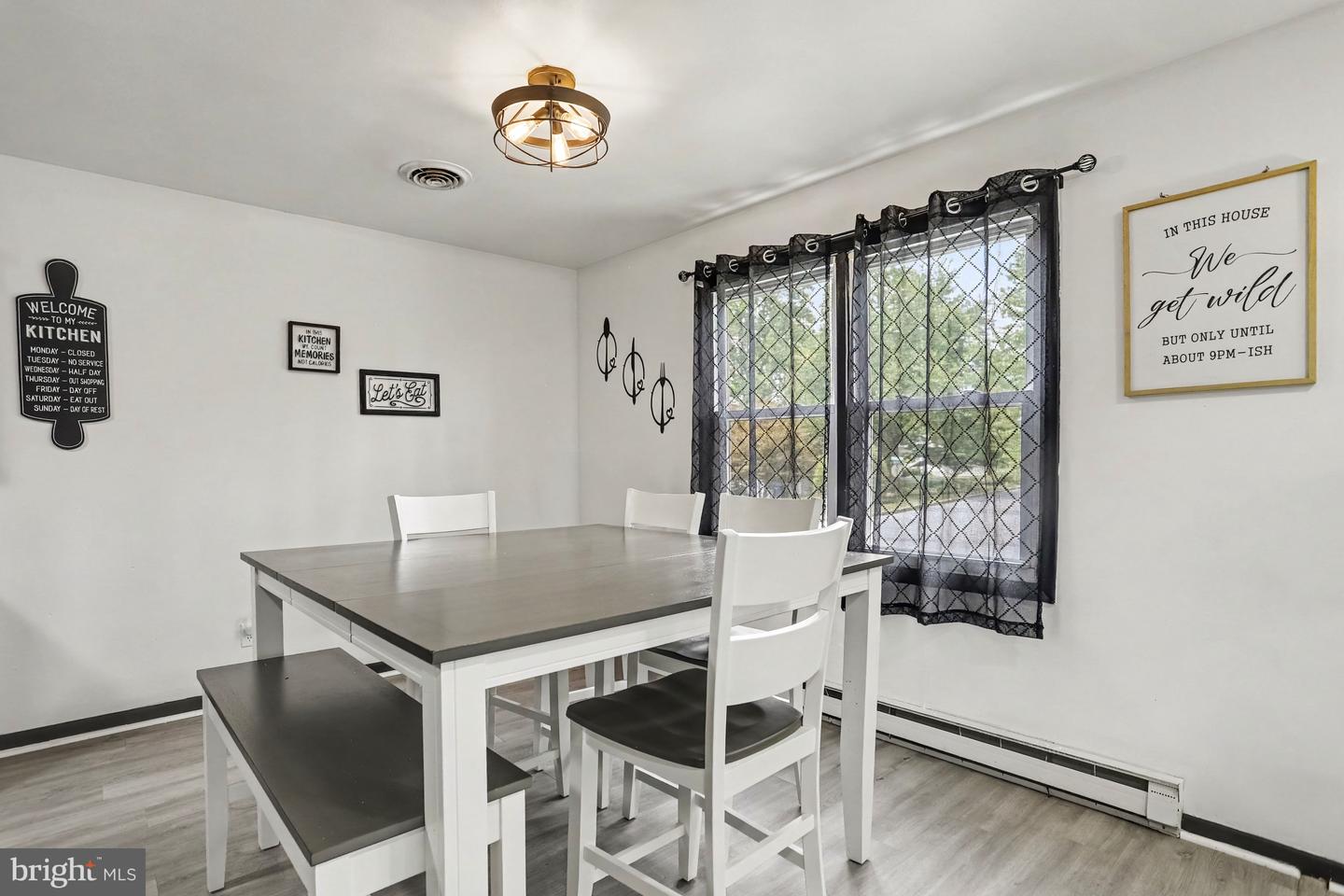 373 Oaklyn Rd Property Photo 8