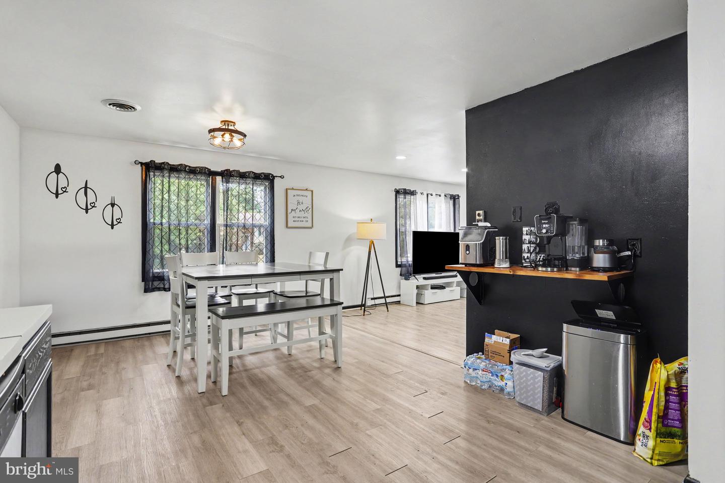 373 Oaklyn Rd Property Photo 10