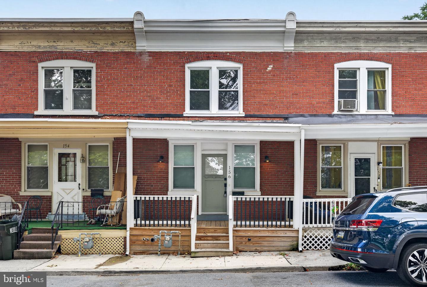156 S Hanover St Property Photo 1