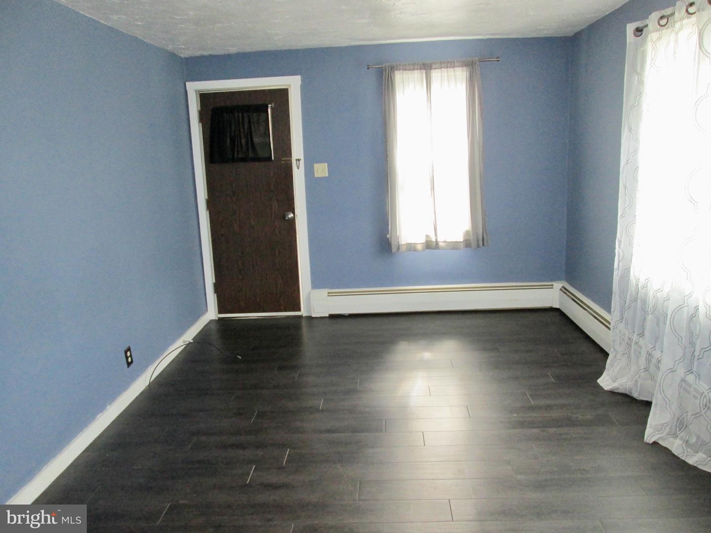 747 N Hanover St Property Photo 6