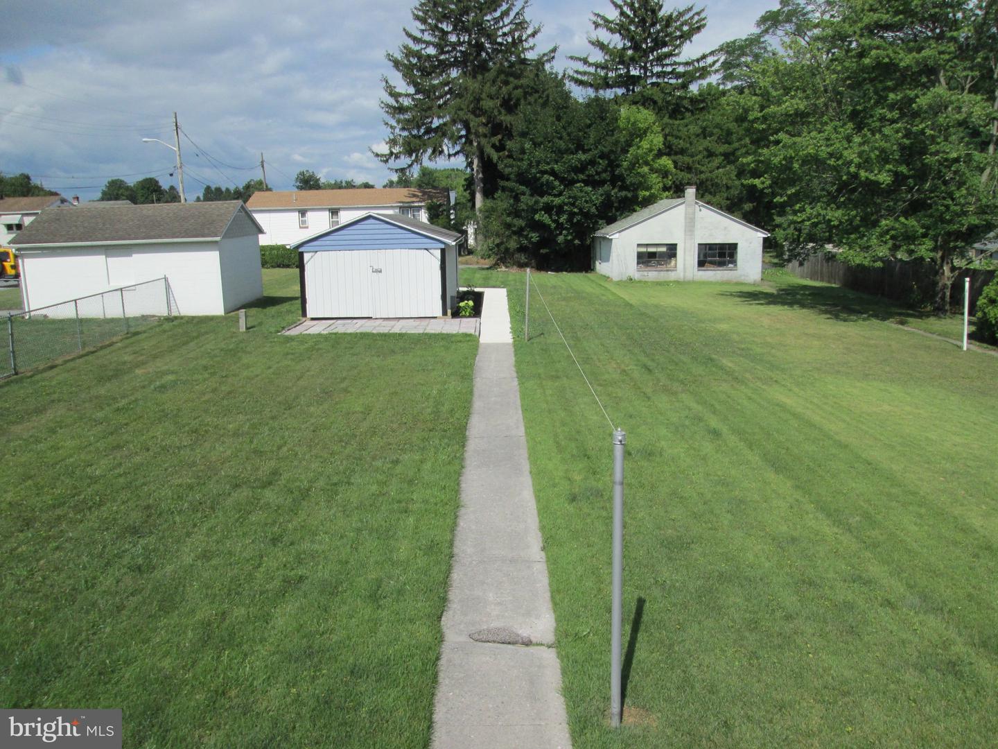 747 N Hanover St Property Photo 28