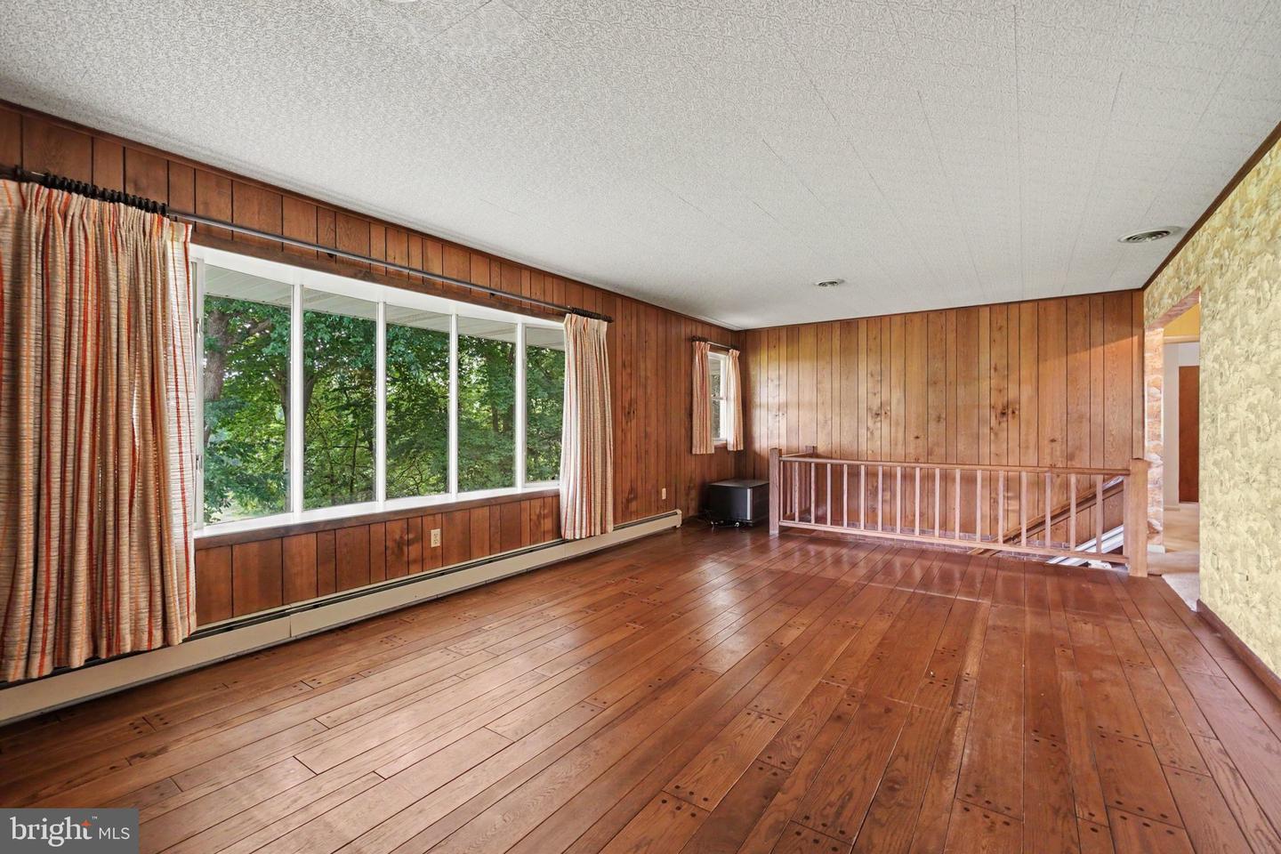 885 Mount Wilson Rd Property Photo 9