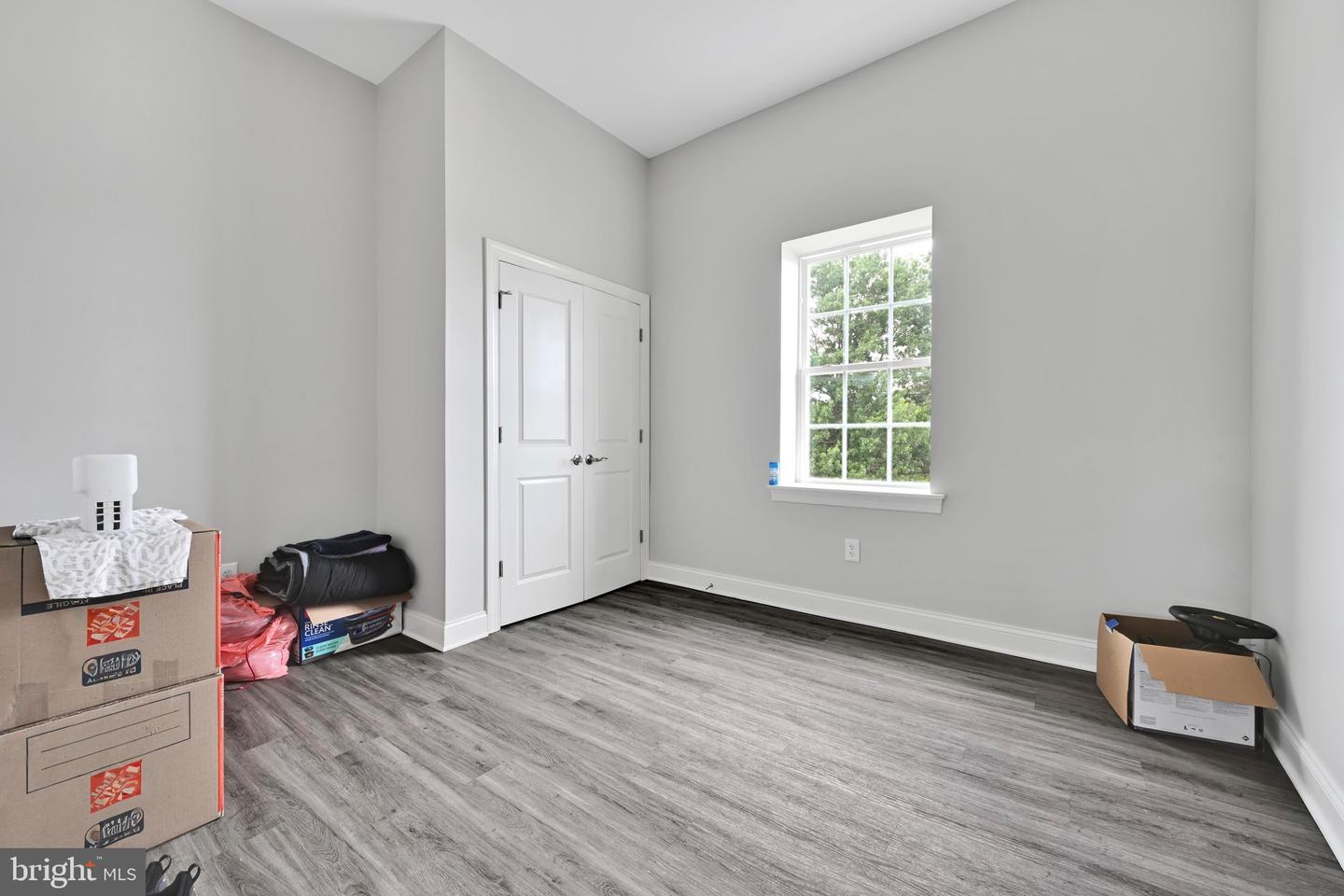 236 W Market St Property Photo 60