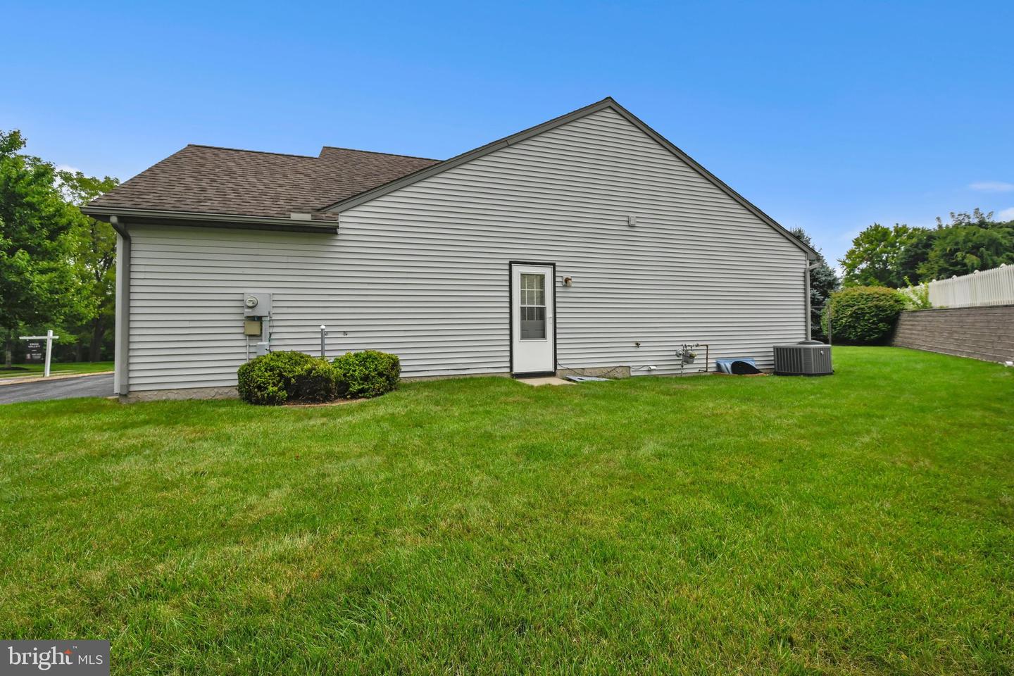 68 Springhouse Drive Property Photo 28