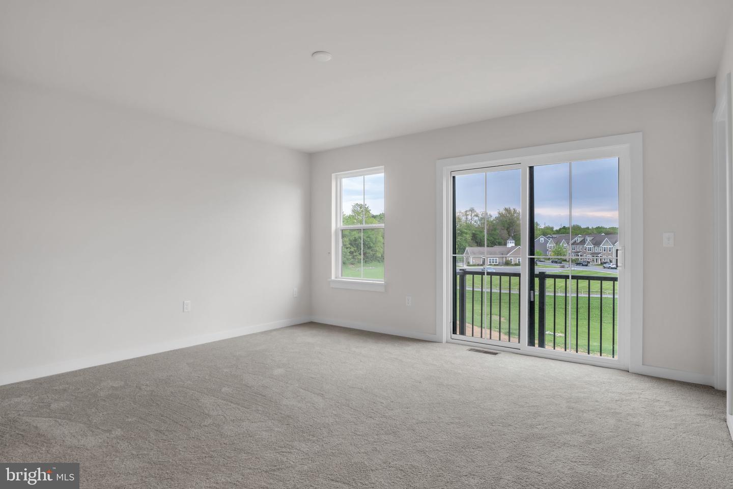 194 Trailside Court Property Photo 8