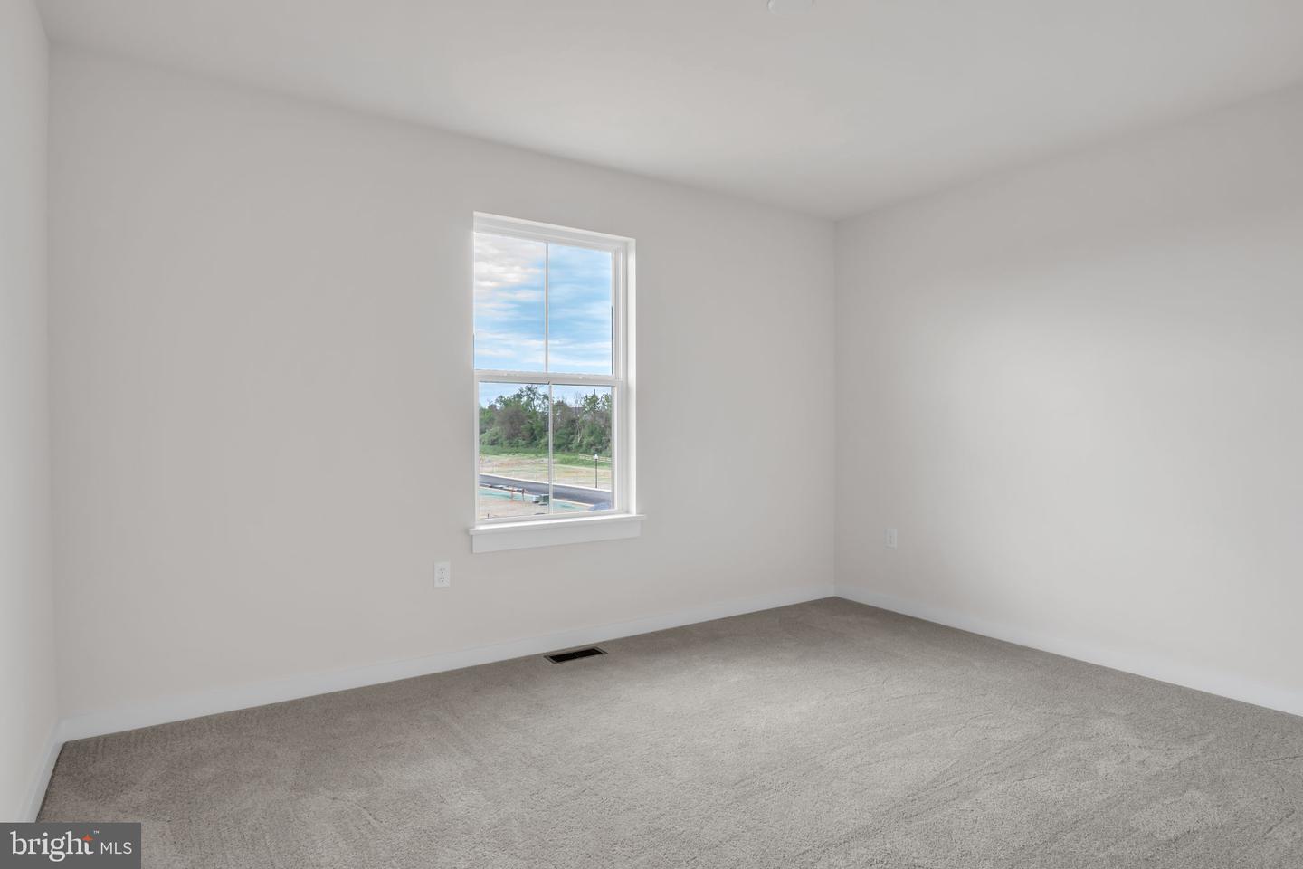 194 Trailside Court Property Photo 13