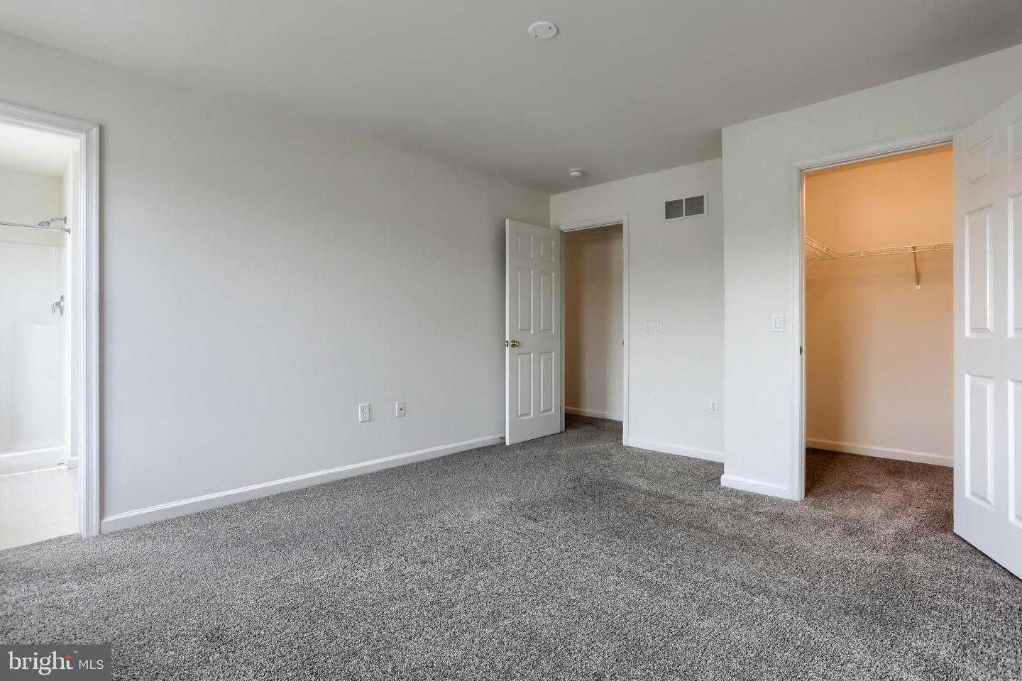 2116 Autumn Ct Property Photo 21