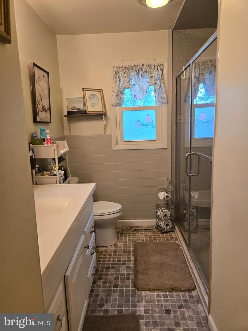 128 Deer Dr Property Photo 8