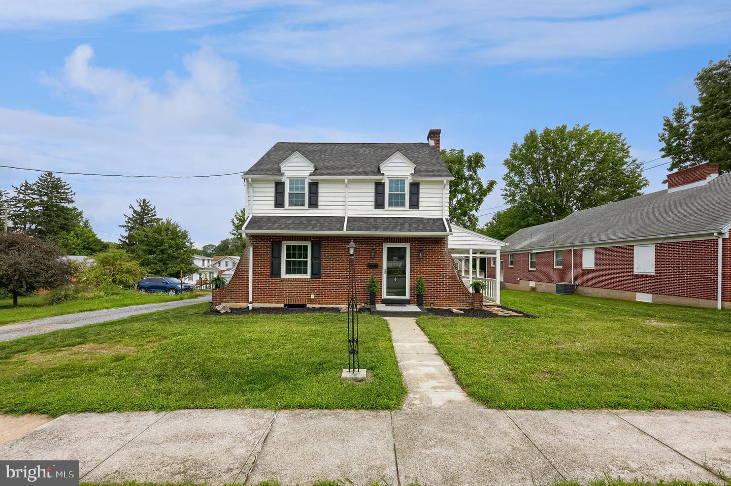 11 E Herman Avenue Property Photo 4