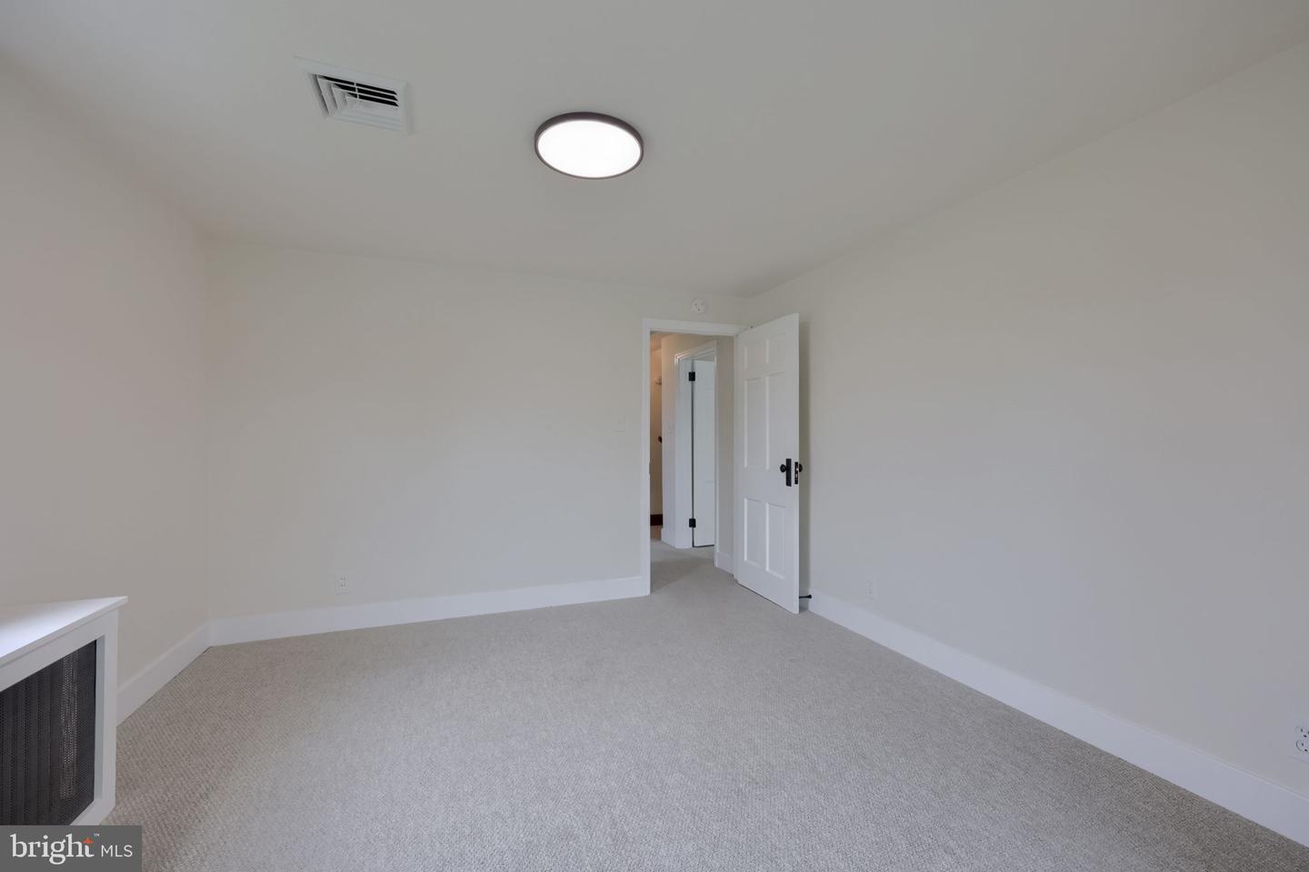 11 E Herman Avenue Property Photo 45