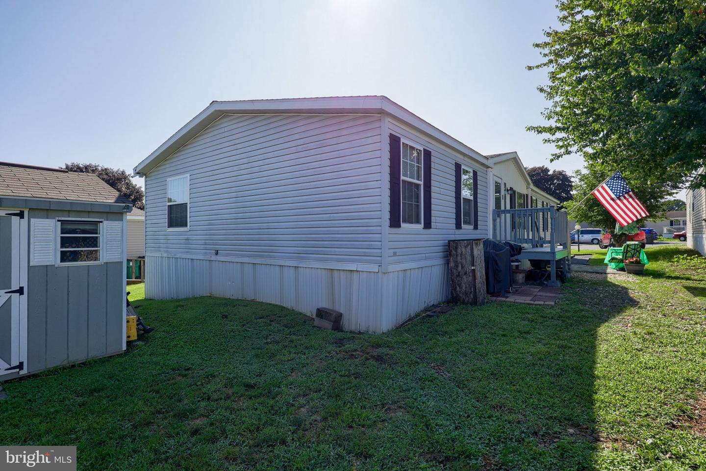 521 Palm City Park Property Photo 13