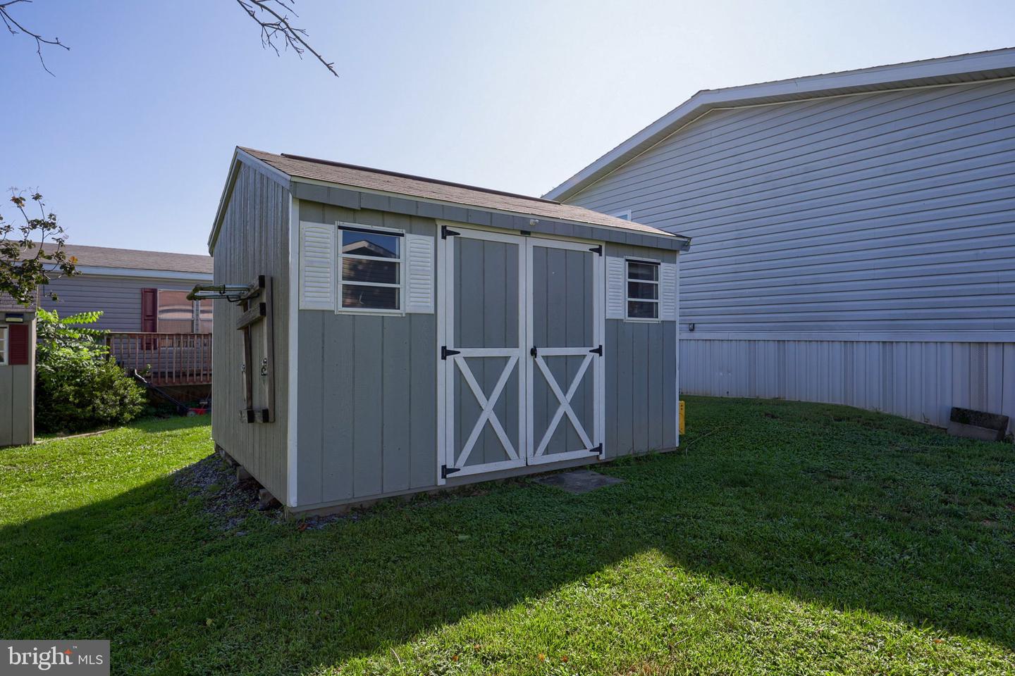 521 Palm City Park Property Photo 14
