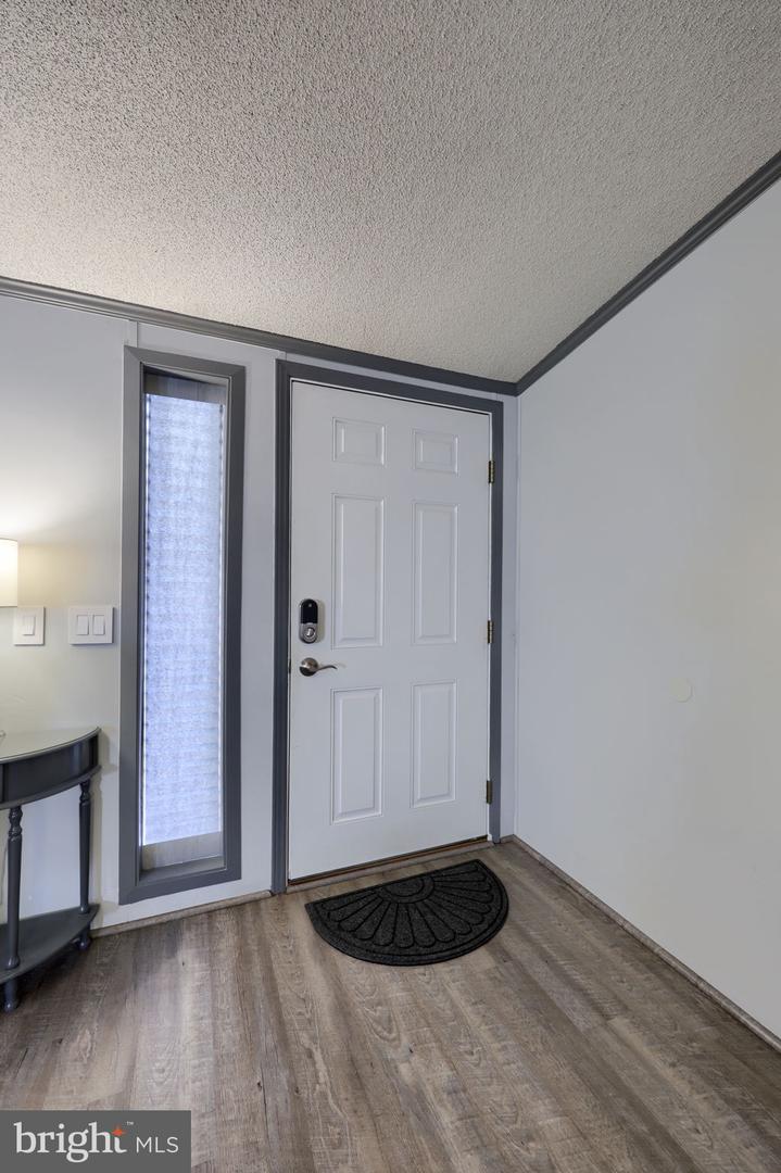 521 Palm City Park Property Photo 27