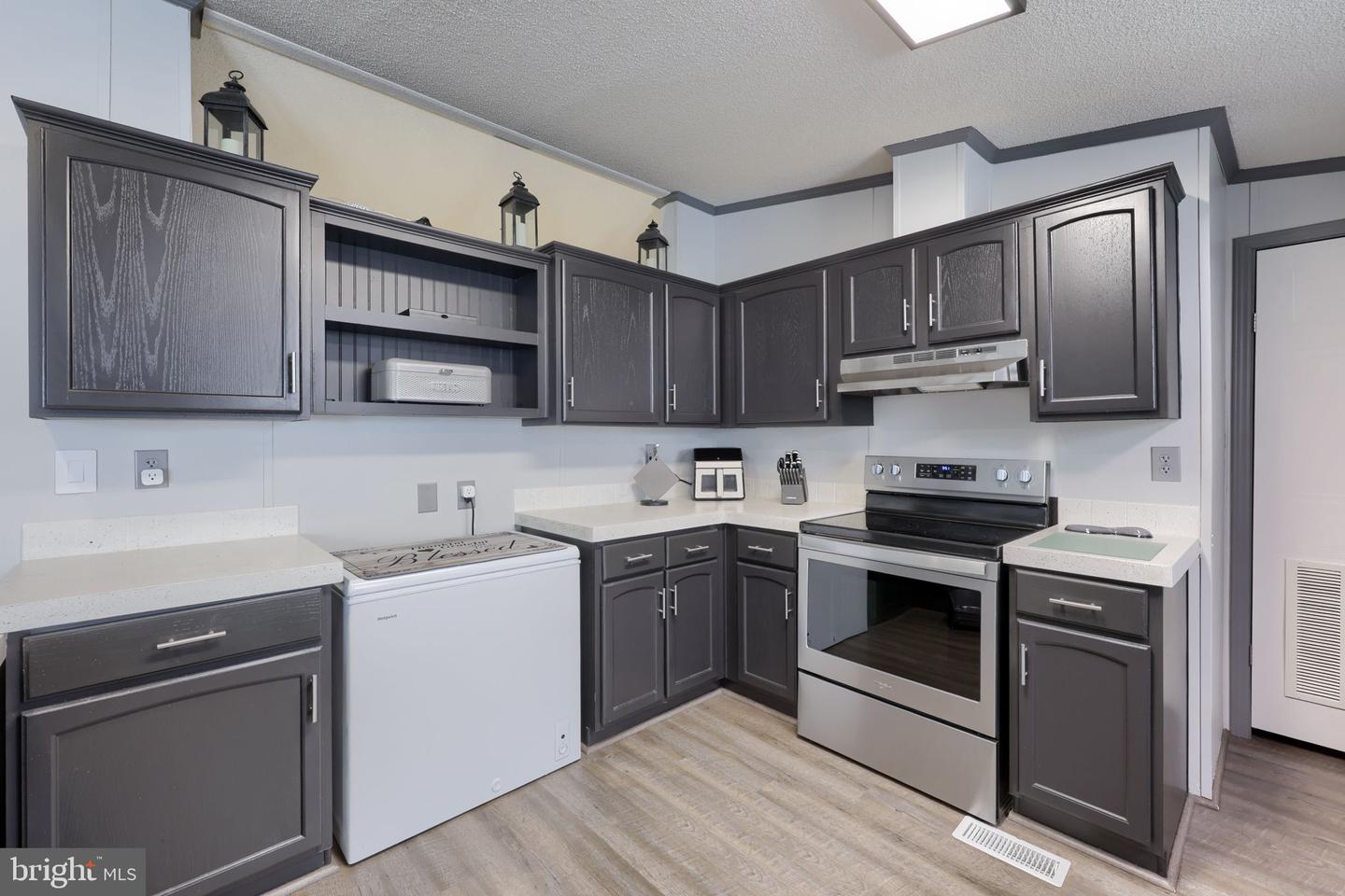 521 Palm City Park Property Photo 32