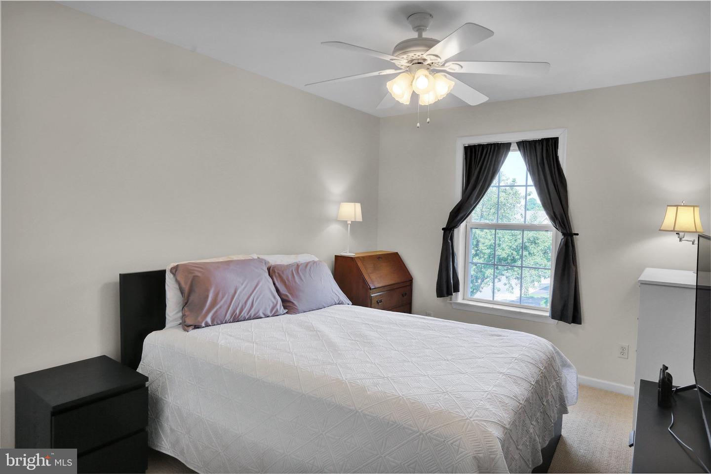 55 Parkside Dr Property Photo 28
