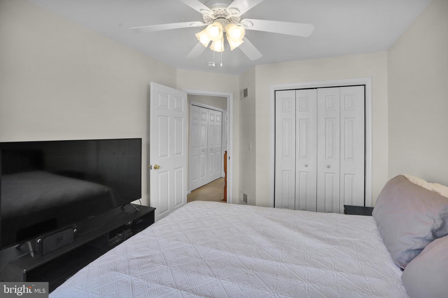 55 Parkside Dr Property Photo 30