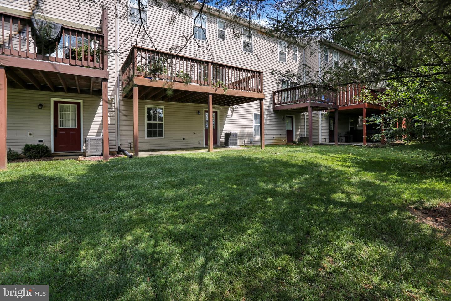 55 Parkside Dr Property Photo 36