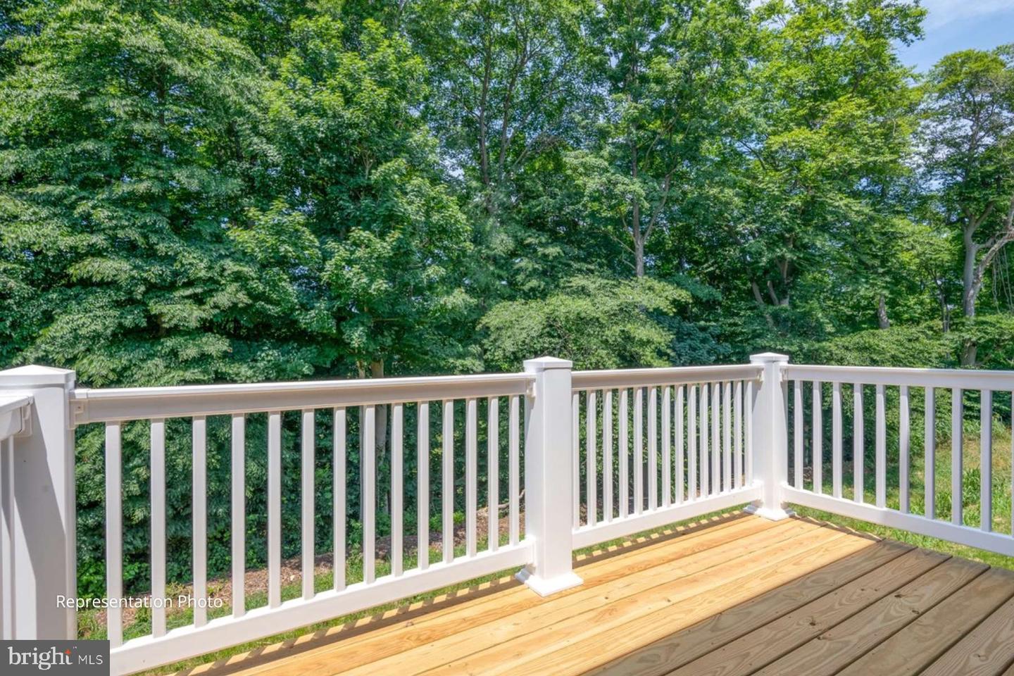 108 Candler Way Property Photo 16