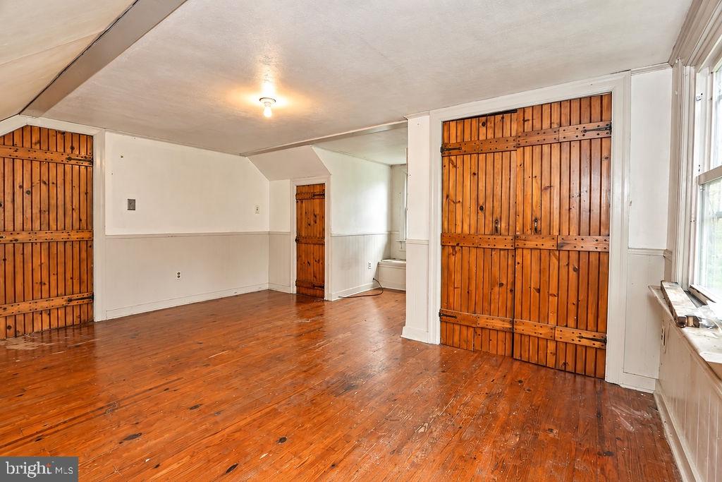 113 Lindbergh Dr Property Photo 35