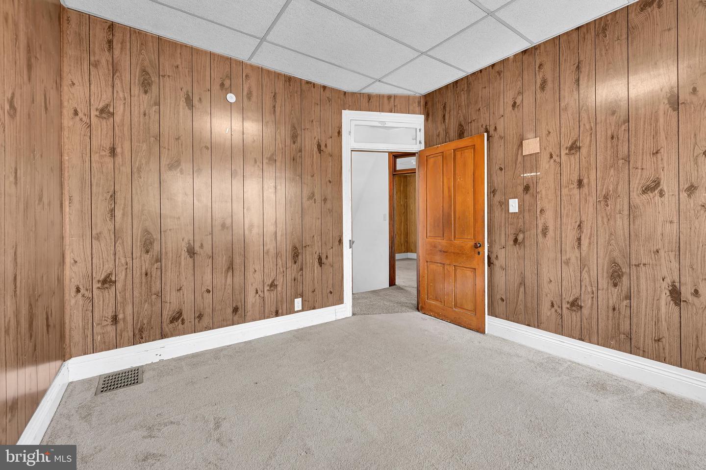 106 E Main Ave Property Photo 22