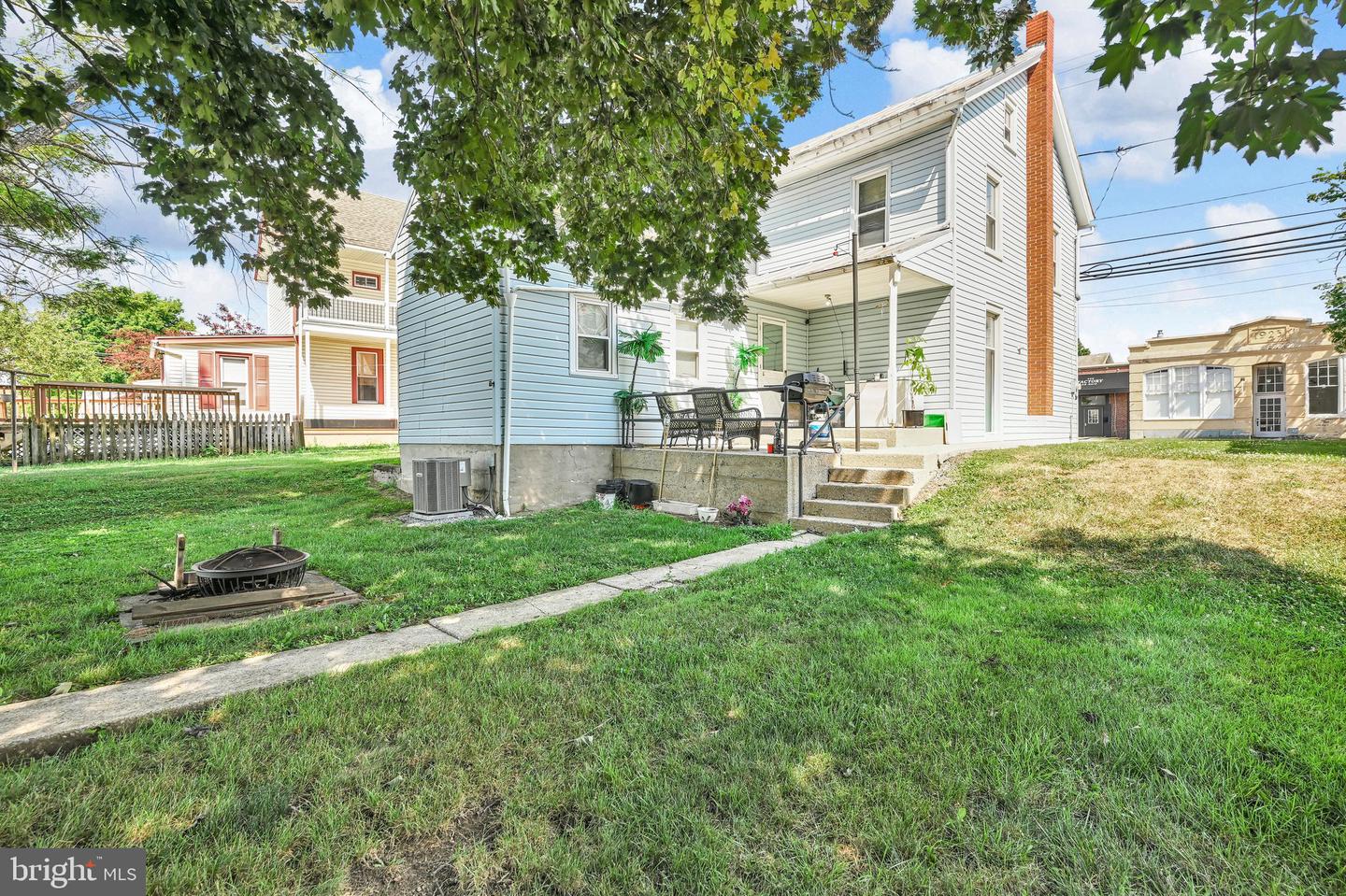 106 E Main Ave Property Photo 26
