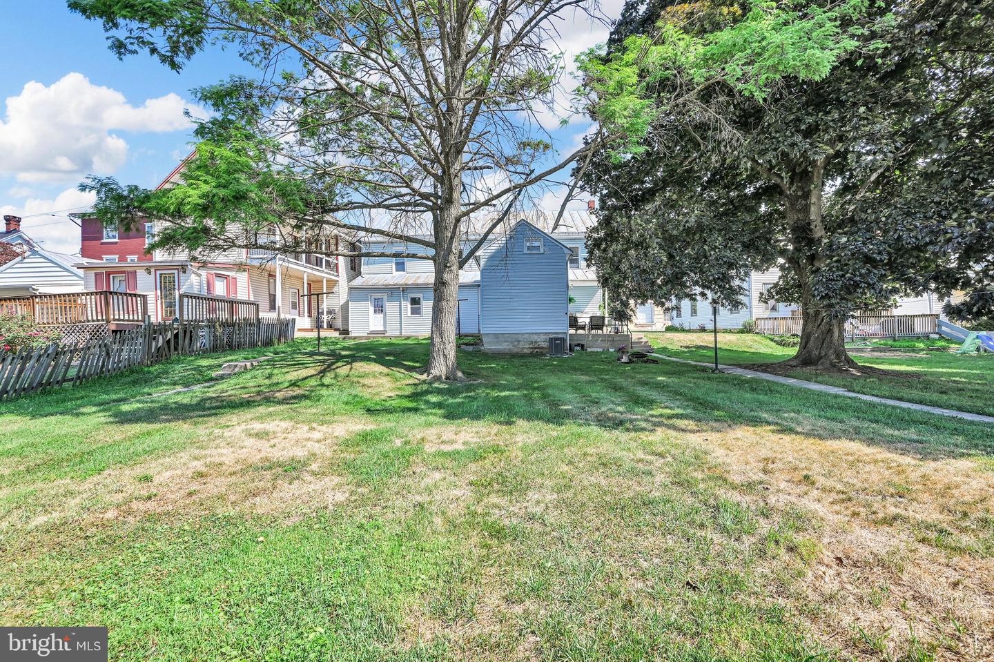 106 E Main Ave Property Photo 28