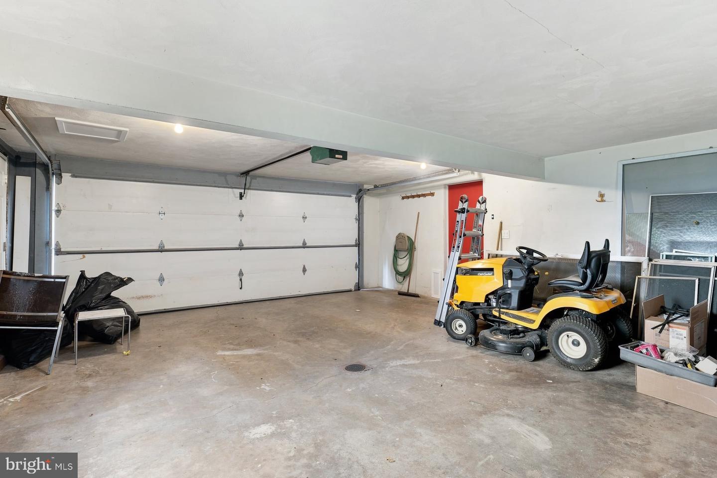 1147 Cedar Crest Dr Property Photo 41